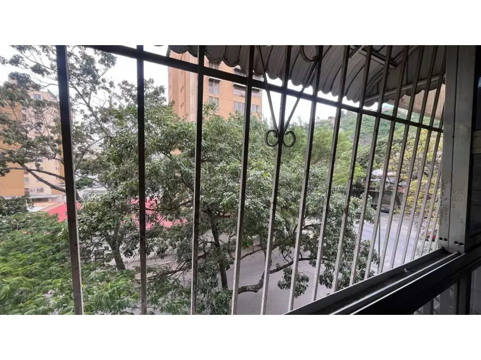Se vende apartamento 125m2 Montalban II 9542 - 4