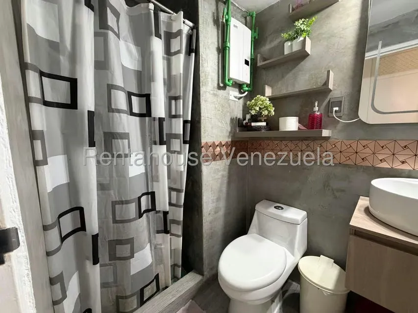 Apartamento (1 Nivel) en Venta en La Tahona, Distrito Metropolitano - 8