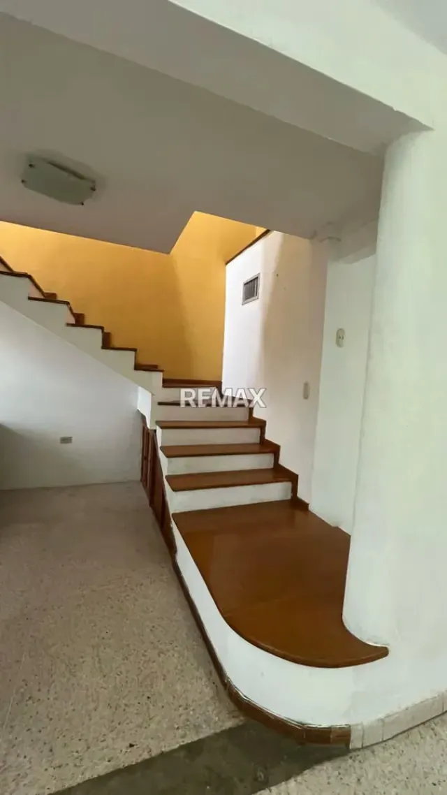 Exclusiva Residencia en Alquiler: Santa Fe Villas – Comodidad, Seguridad y Espacio - 16