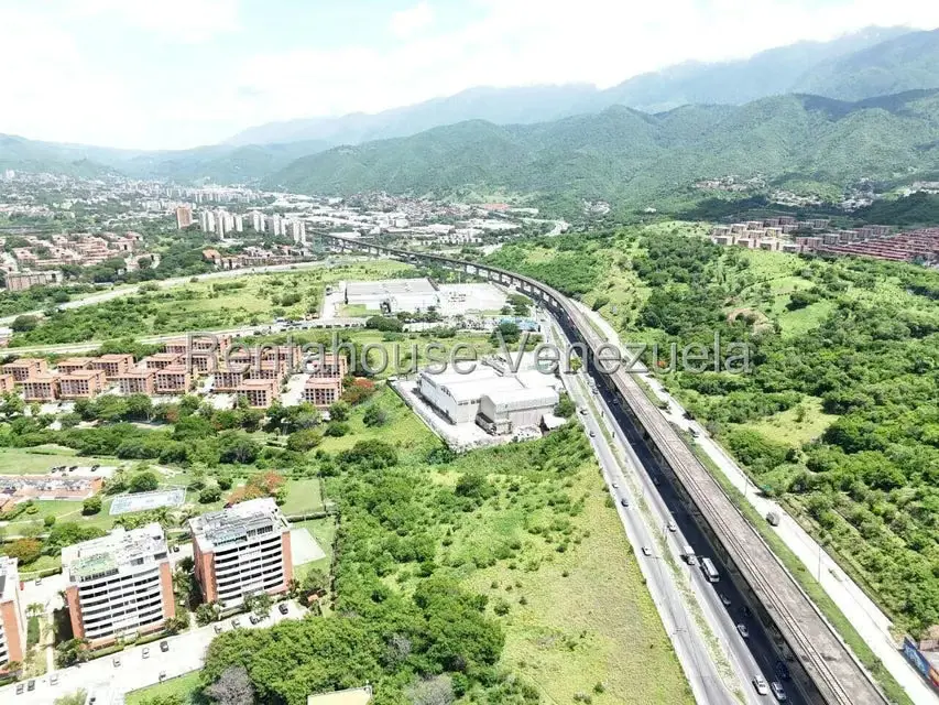 Terreno (Comercial) en Venta en Buenaventura, Miranda - 12