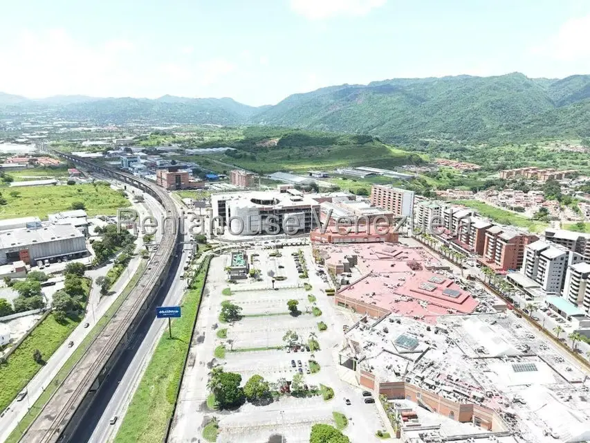 Terreno (Comercial) en Venta en Buenaventura, Miranda - 10