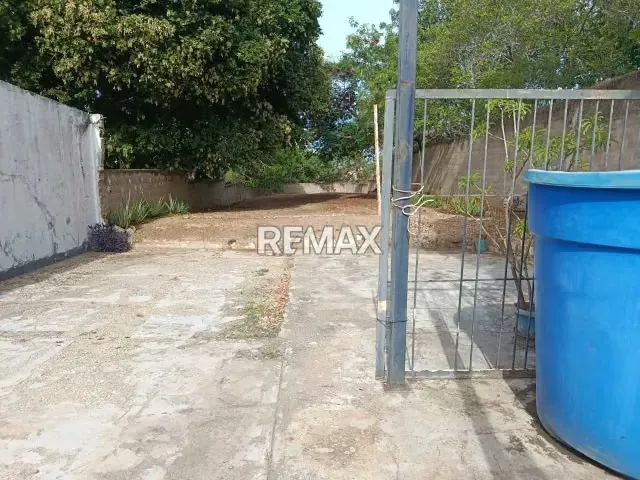 OPORTUNIDAD DE INVERSION CON UNA UBICACION EXCLUSIVA - 16