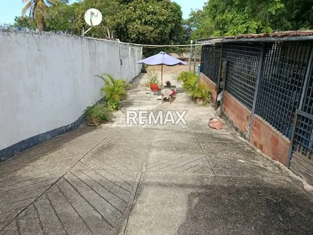 OPORTUNIDAD DE INVERSION CON UNA UBICACION EXCLUSIVA - 6