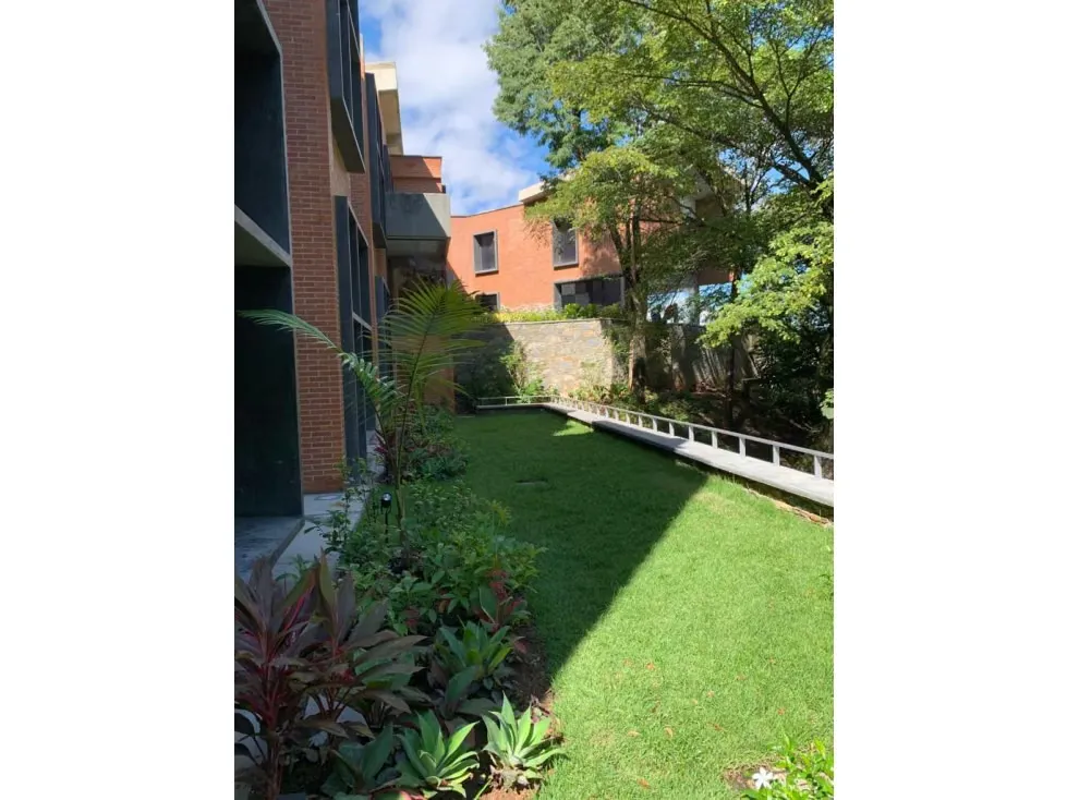 Se Vende Conj. Resd.-2.719m²C-1Casa+3Apto+3TH-Lomas De Las Mercedes-RG - 37