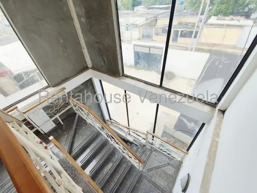 Comercial (Edificio) en Venta en Centro, Falcon - 15