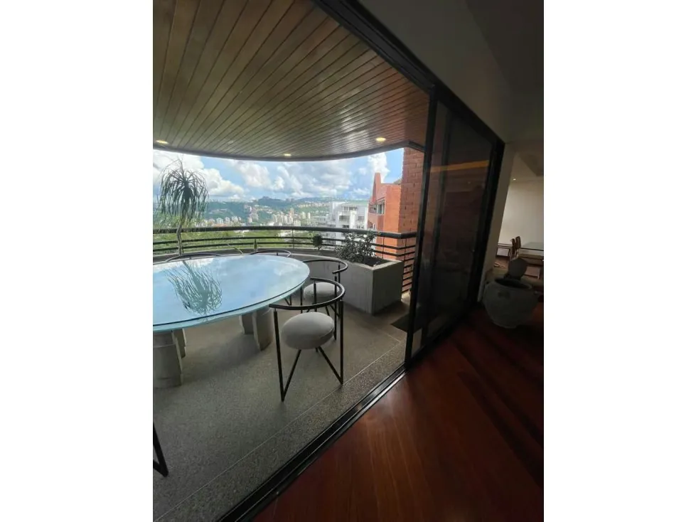 Alquilo apartamento 250m2 Colinas de Valle Arriba 9425 - 11