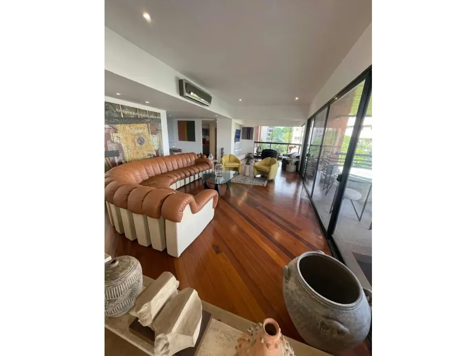 Alquilo apartamento 250m2 Colinas de Valle Arriba 9425 - 4