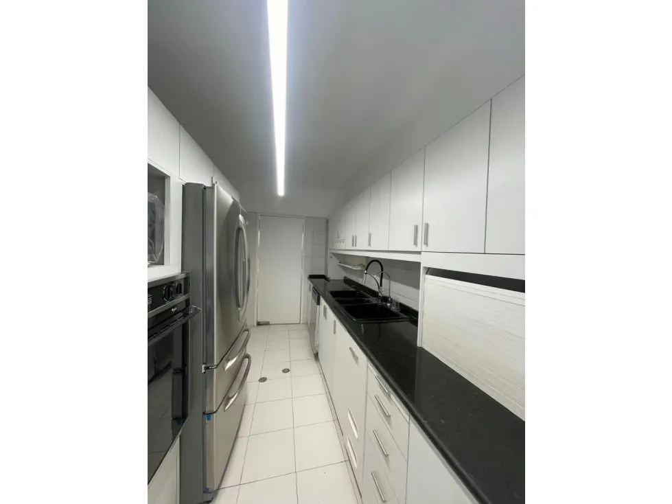 Alquilo apartamento 250m2 Colinas de Valle Arriba 9425 - 9