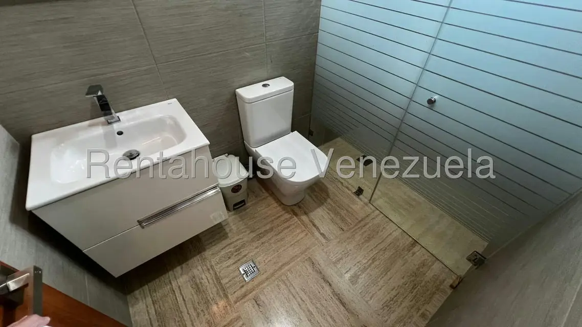 Apartamento (Planta Baja) en Venta en Las Mercedes, Distrito Metropolitano - 21