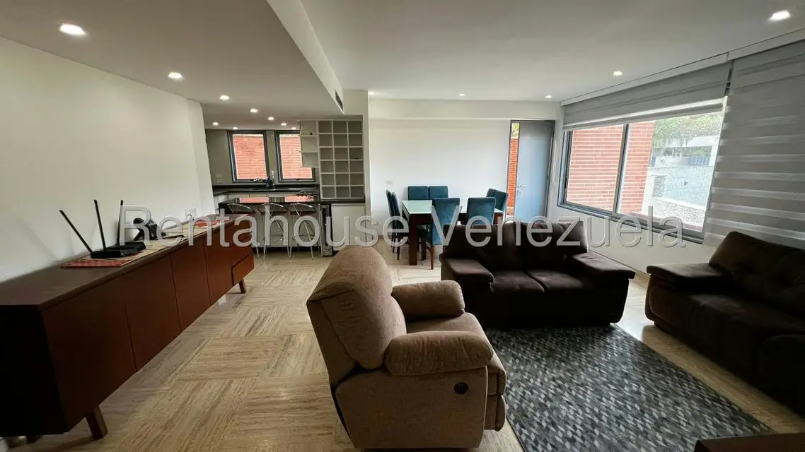 Apartamento (Planta Baja) en Venta en Las Mercedes, Distrito Metropolitano - 5