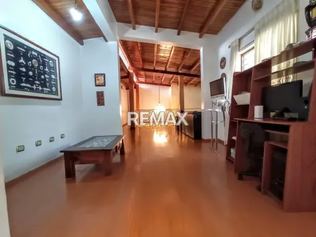 Casa en Venta La Trinidad, urb. Sorocaima - 9