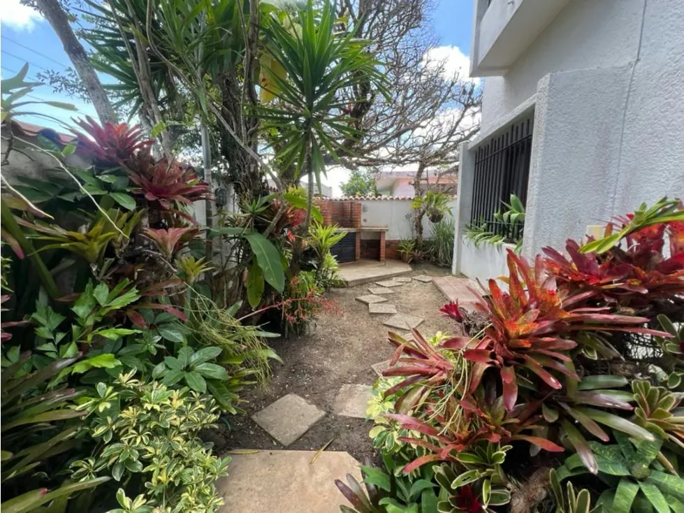 Vendo casa 500m2 Lomas De La Lagunita 7423 - 18