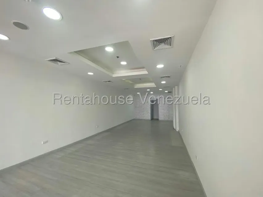 Local Comercial en Alquiler en La Granja, Carabobo - 14