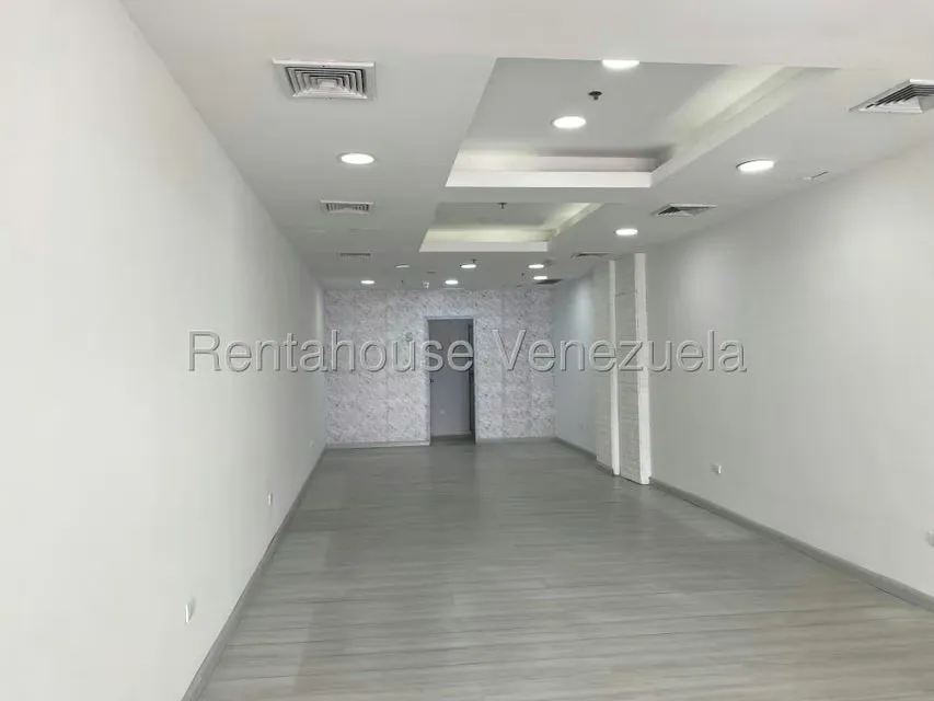 Local Comercial en Alquiler en La Granja, Carabobo - 16