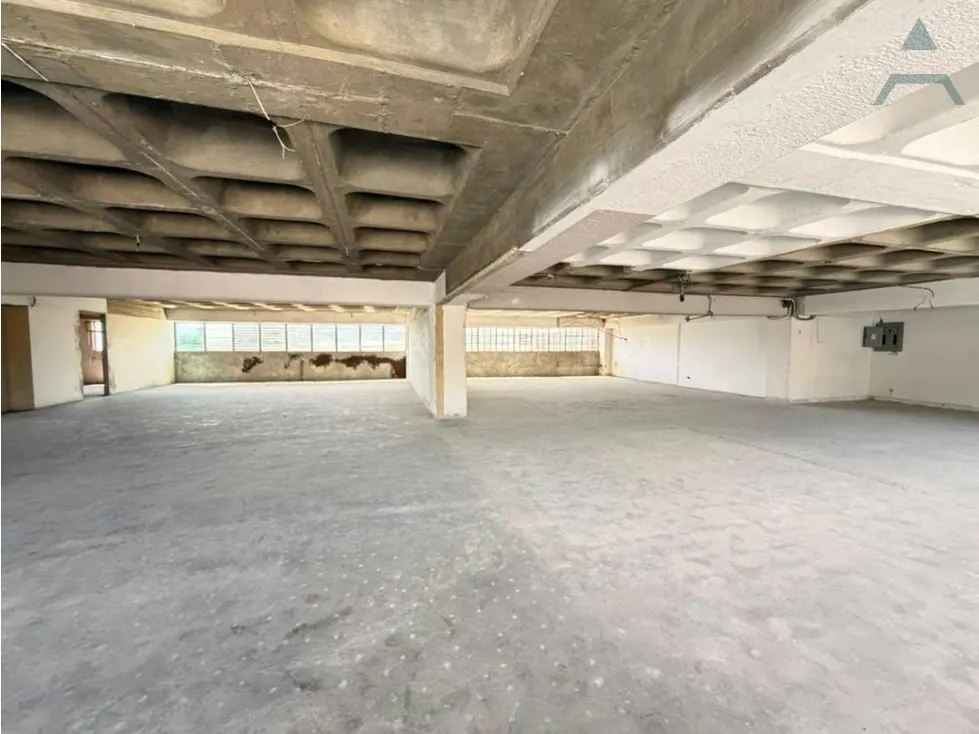 Se alquila Local Comercial 300m² Guaicay - 3