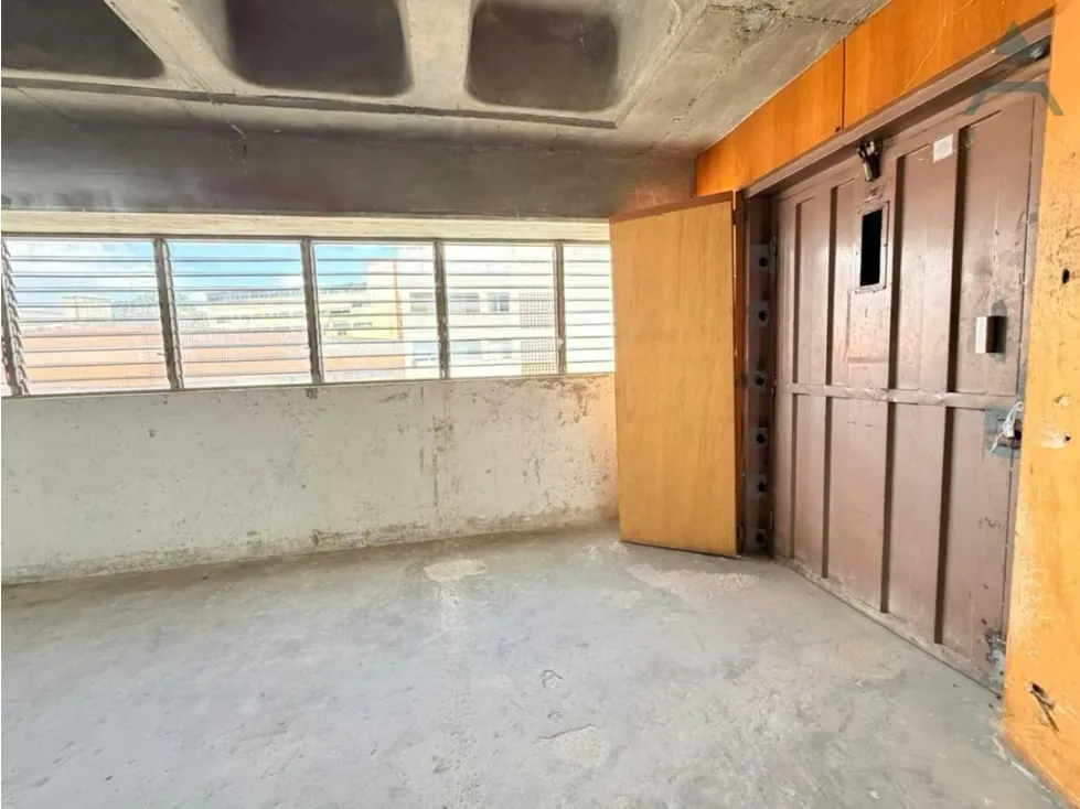 Se alquila Local Comercial 300m² Guaicay - 7