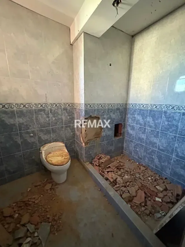 Apartamento en Gris Edificio Mi Ilusión. Avenida Bella Vista - 6