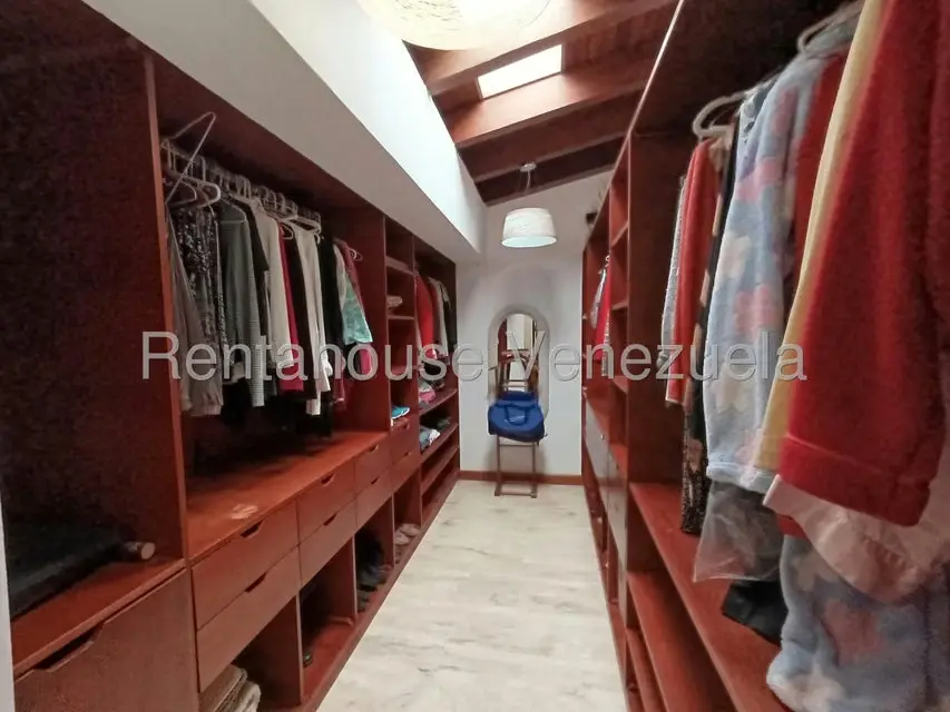 Casa (Duplex) en Venta en La Lagunita Country Club, Distrito Metropolitano - 23