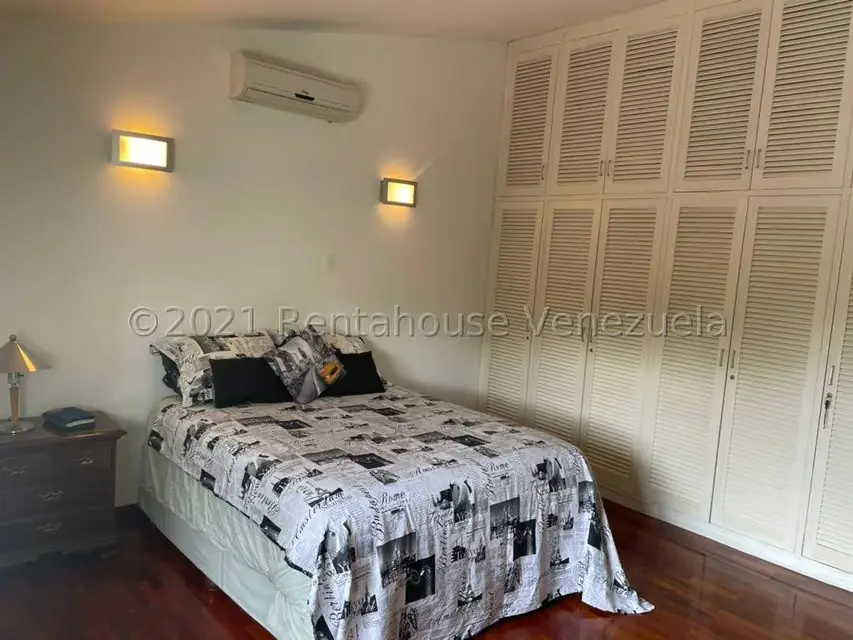 Casa (Duplex) en Venta en La Lagunita Country Club, Distrito Metropolitano - 26