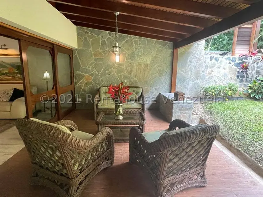 Casa (Duplex) en Venta en La Lagunita Country Club, Distrito Metropolitano - 50