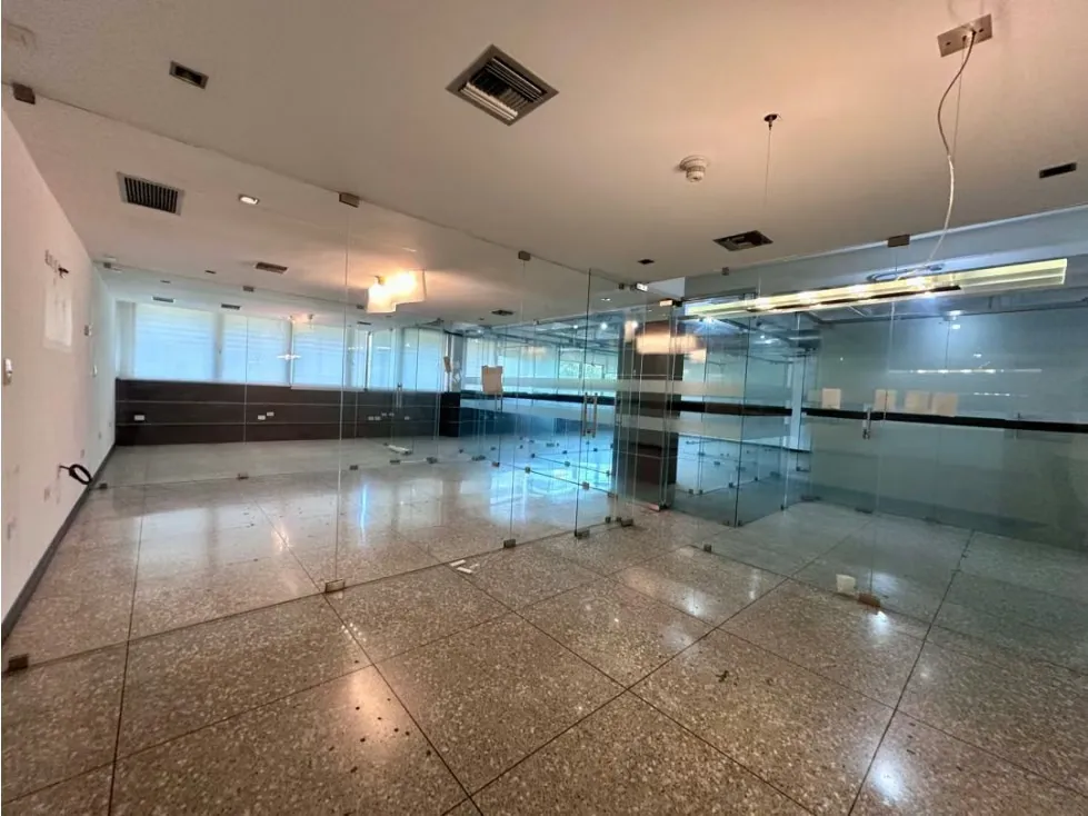 Se alquila/vende oficina 428m2. La Trinidad - 3