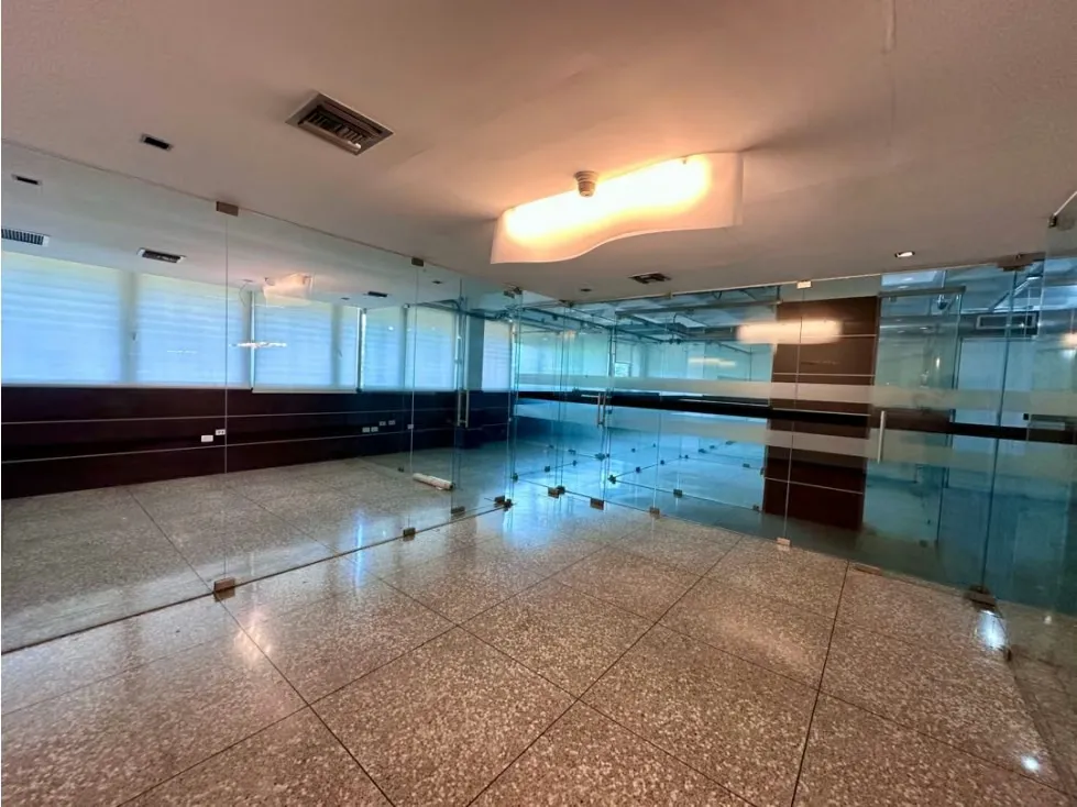 Se alquila/vende oficina 428m2. La Trinidad - 5