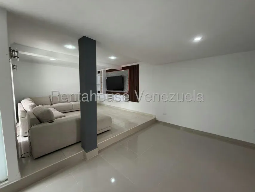 Casa (Duplex) en Alquiler en Casa de Campo, Portuguesa - 12