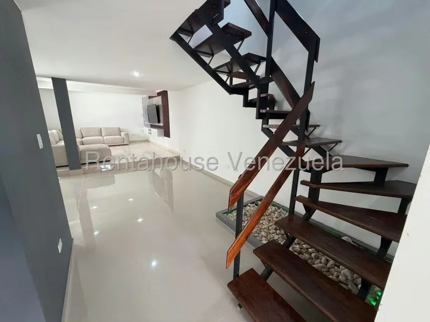 Casa (Duplex) en Alquiler en Casa de Campo, Portuguesa - 3