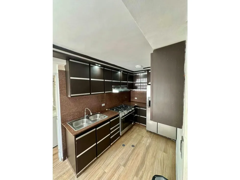 Se alquila apartamento 139m2 Santa Rosa de Lima 2573 - 3