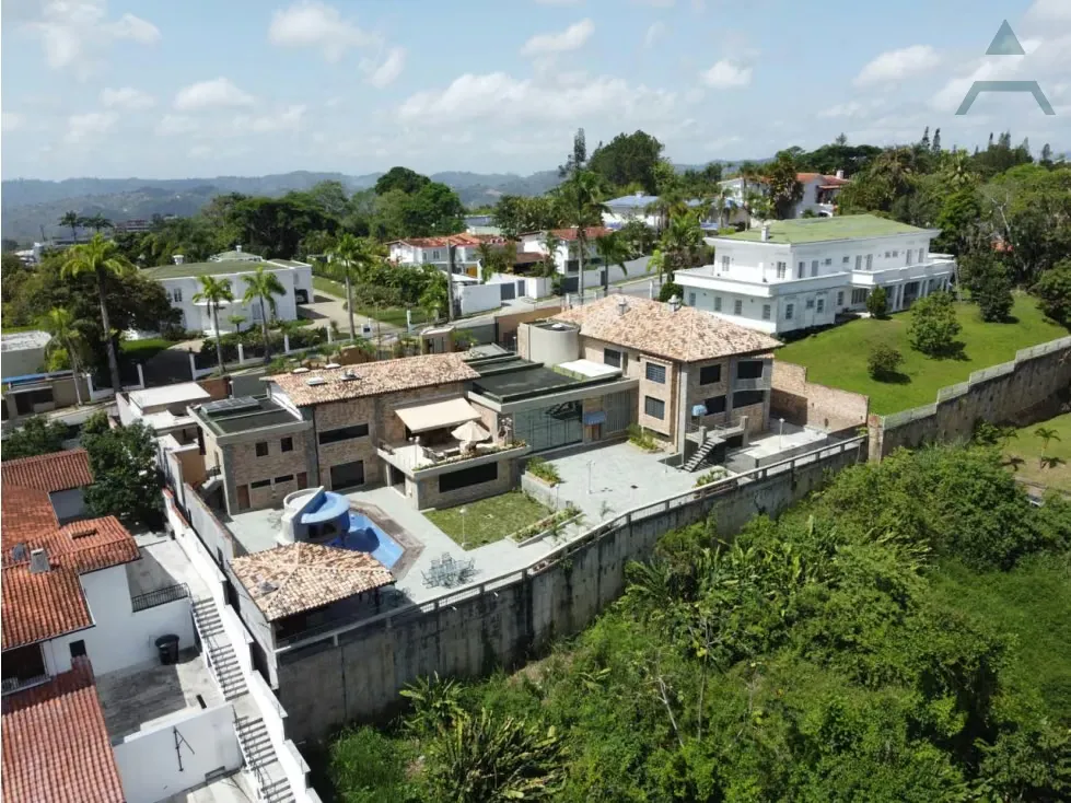 Se vende casa 2000m² 7h/10b/20p La Lagunita - 25
