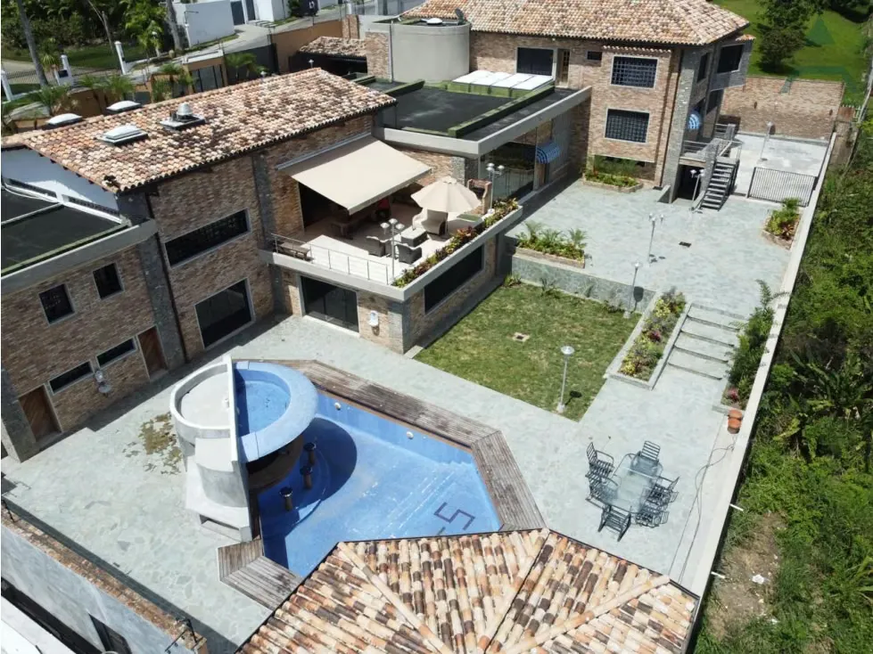 Se vende casa 2000m² 7h/10b/20p La Lagunita - 26