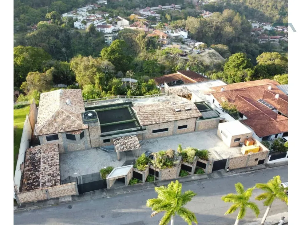 Se vende casa 2000m² 7h/10b/20p La Lagunita - 3