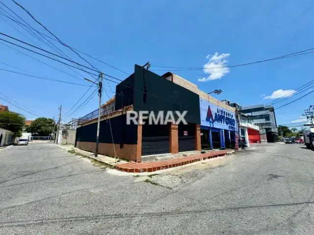 LOCAL COMERCIAL BAR RESTAURANT EN EL ESTE