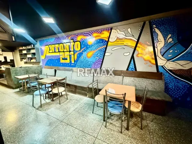 LOCAL COMERCIAL BAR RESTAURANT EN EL ESTE - 11