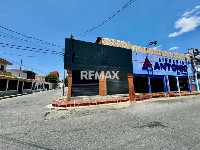LOCAL COMERCIAL BAR RESTAURANT EN EL ESTE - 16