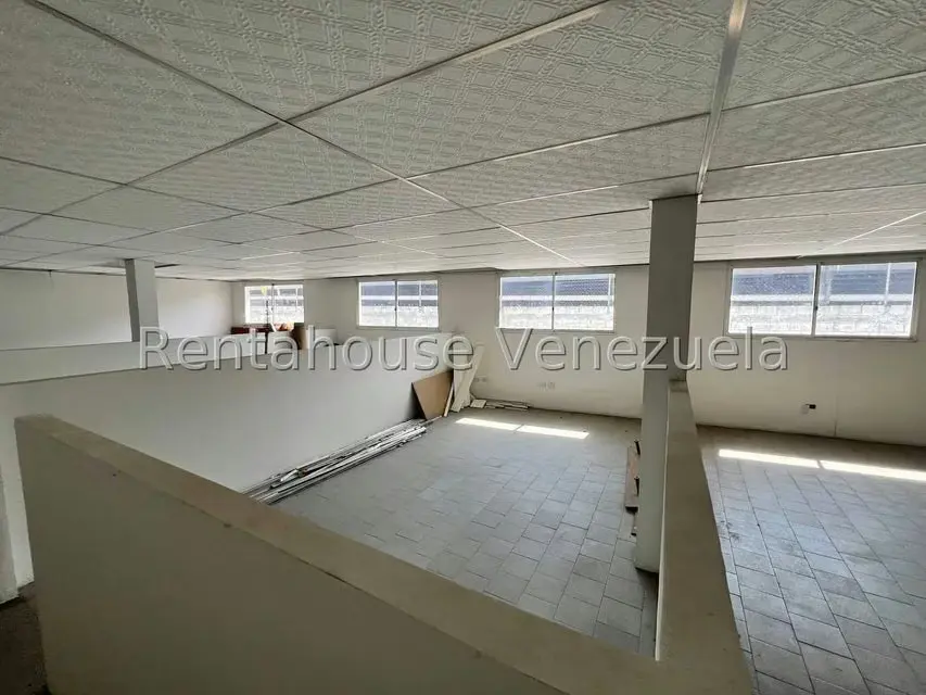 Industrial en Venta en Zona Industrial, Aragua - 38