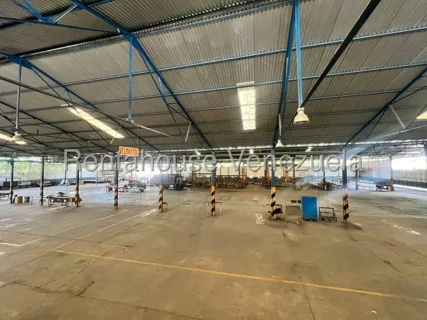 Industrial en Venta en Zona Industrial, Aragua - 41