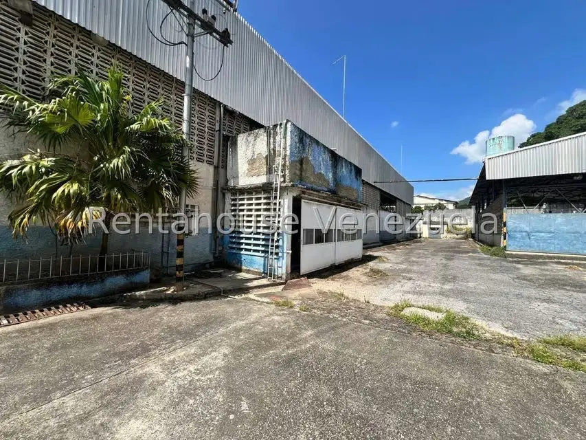 Industrial en Venta en Zona Industrial, Aragua - 56