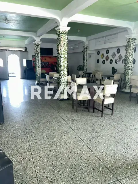 En Venta Fondo de Comercio de Bar Restaurant y Club, ubicado en La Vaquera, sector Sanjón Colorado, Cabudare . - 2