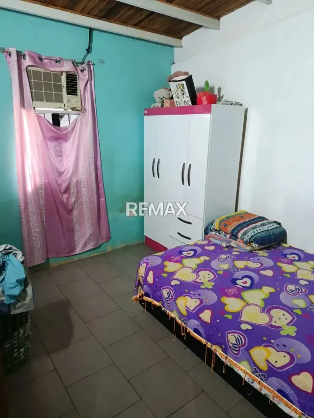 CASA EN VENTA URBANIZACION EL DELEITE - 6