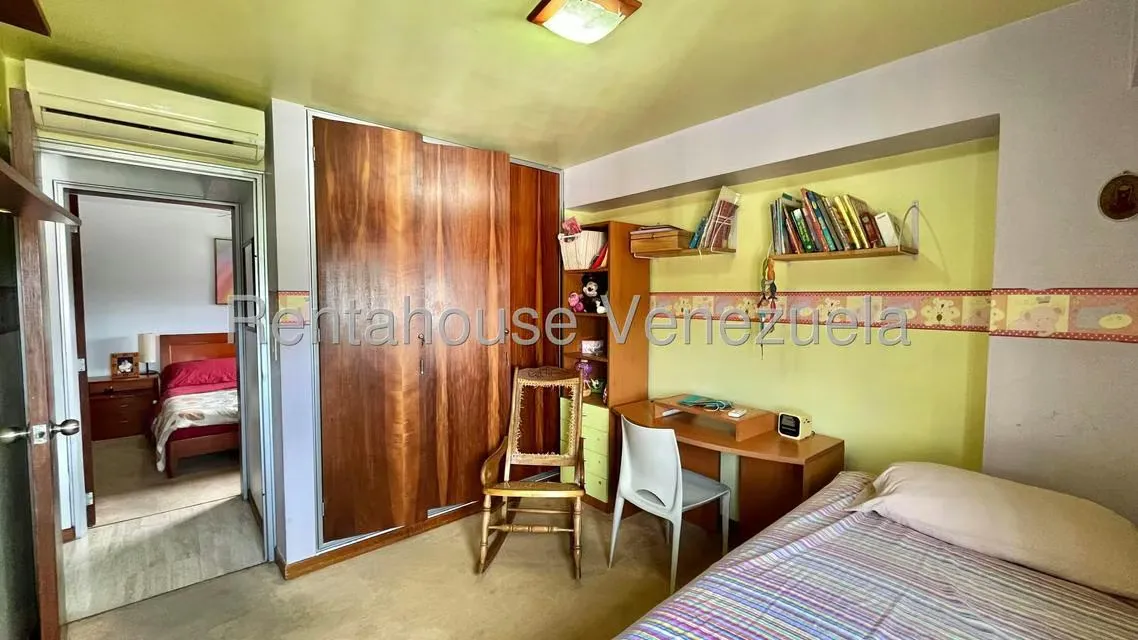 Apartamento (1 Nivel) en Venta en Guaicay, Distrito Metropolitano - 14