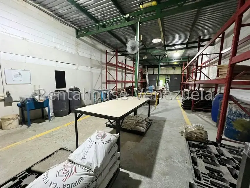 Comercial (Local Comercial) en Venta en Centro, Aragua - 14