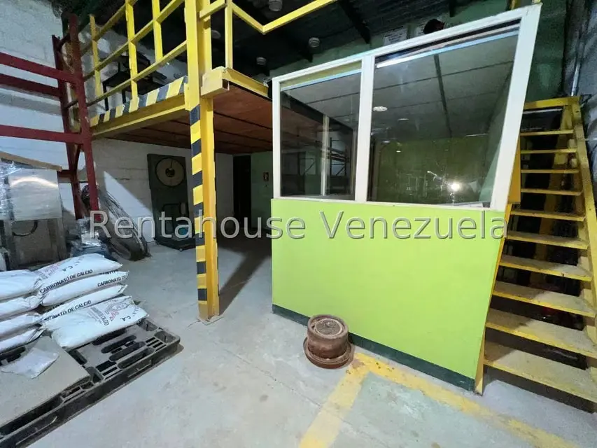 Comercial (Local Comercial) en Venta en Centro, Aragua - 17