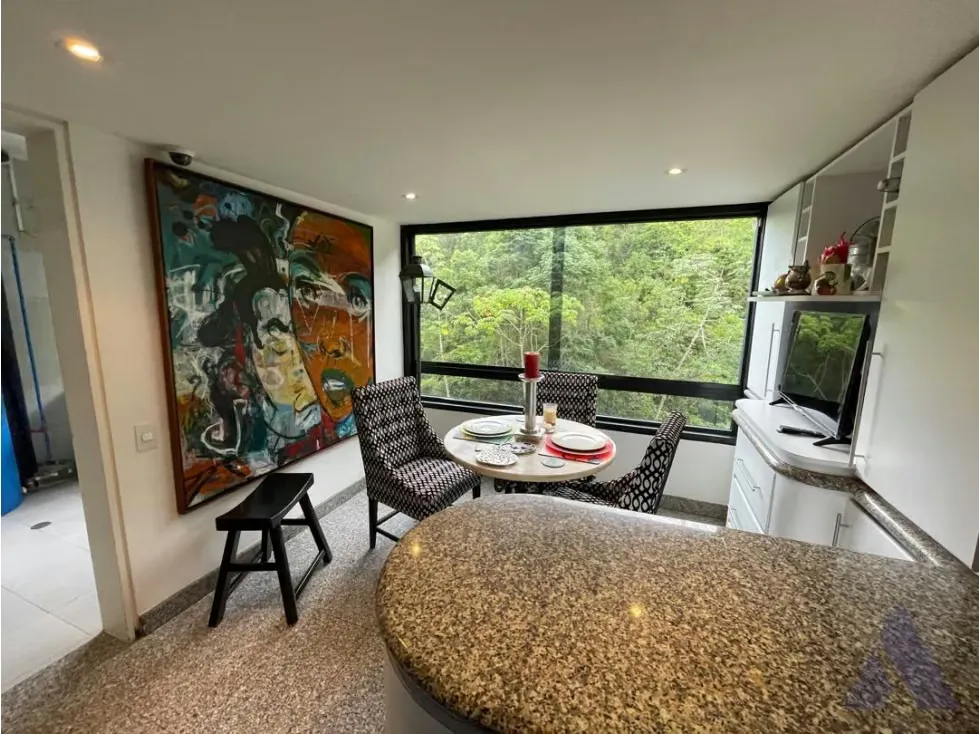 Vendo apartamento amoblado, 260 m2, Lomas de la Lagunita 5523 - 61