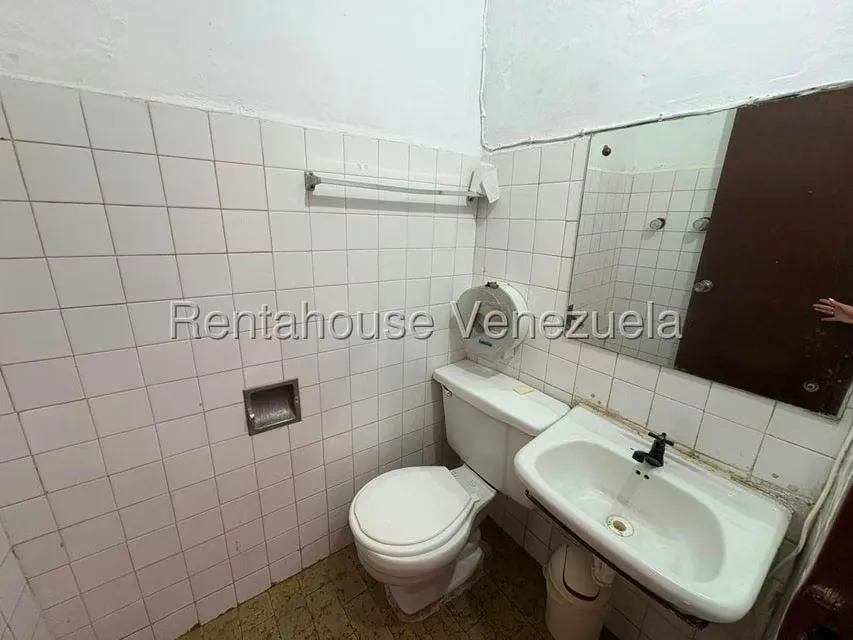 Negocios y Empresas (Hotel) en Venta en Centro, Lara - 18