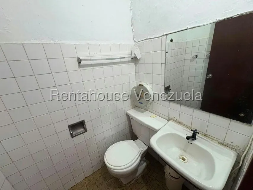 Negocios y Empresas (Hotel) en Venta en Centro, Lara - 19