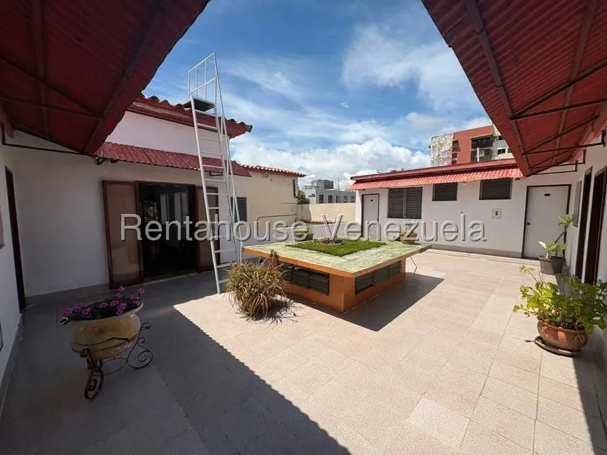 Negocios y Empresas (Hotel) en Venta en Centro, Lara - 26