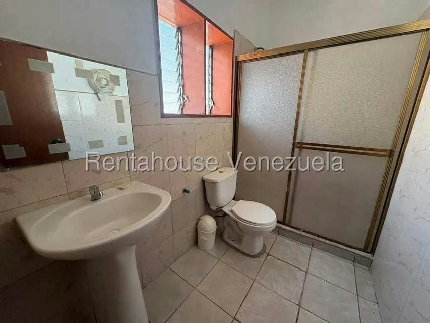 Negocios y Empresas (Hotel) en Venta en Centro, Lara - 31