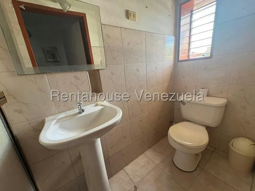 Negocios y Empresas (Hotel) en Venta en Centro, Lara - 34