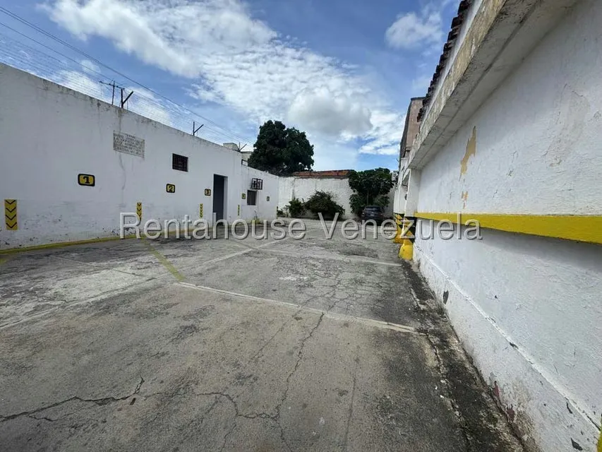 Negocios y Empresas (Hotel) en Venta en Centro, Lara - 39